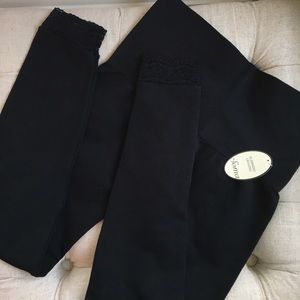Soma black w/lace leggings.
